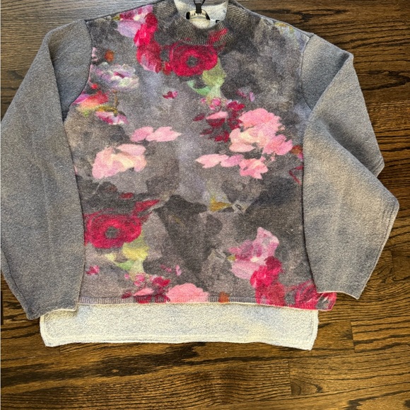 NWT Ted Baker gray floral sweater - Picture 1 of 2